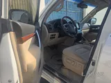 Land cruiser v8 GXR 5.7L